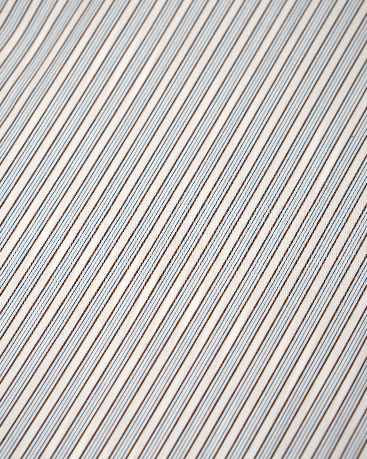 Irene Shirt in Striped Cotton - fabric texture close-up