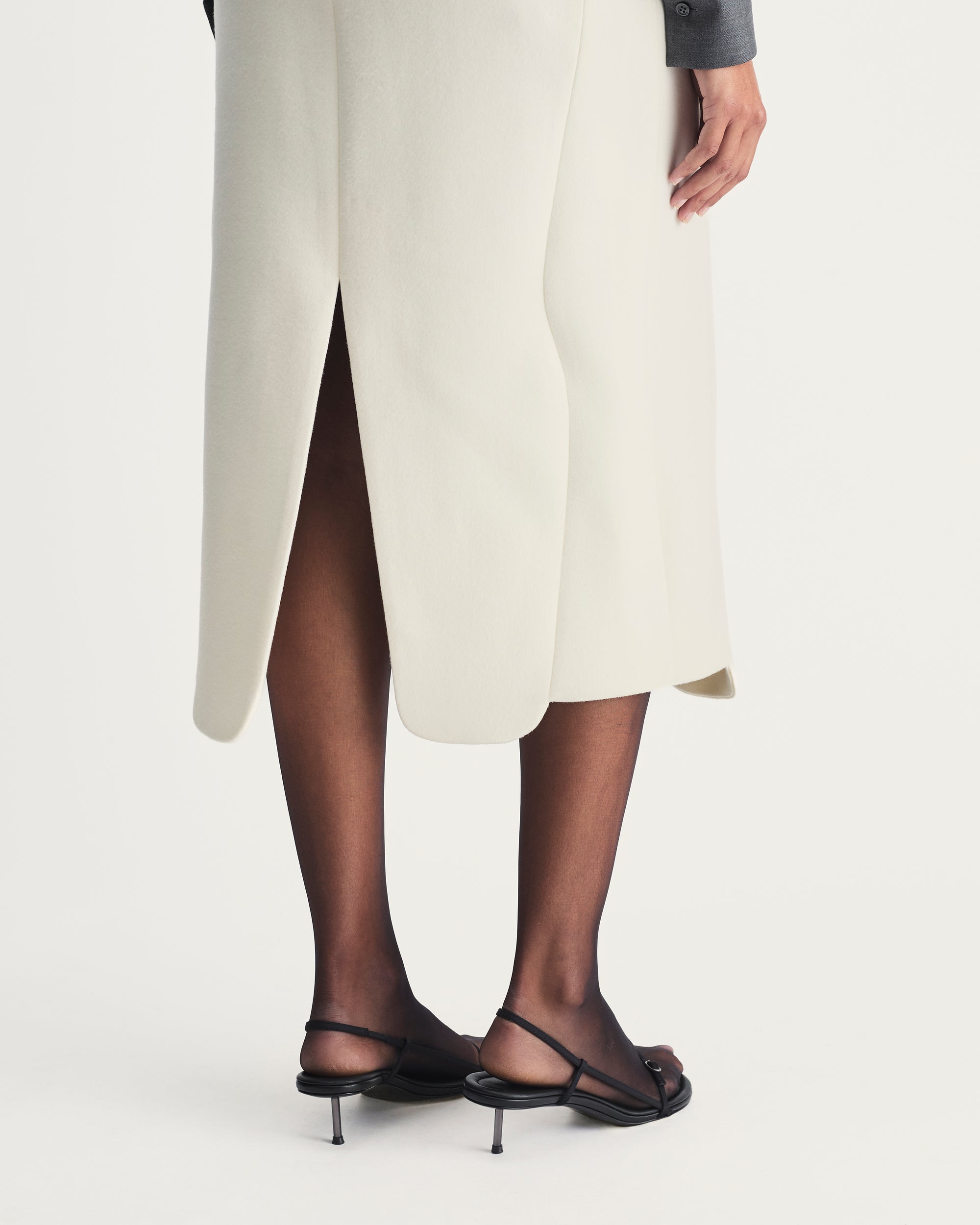 Izabela Skirt in Ivory Virgin Wool