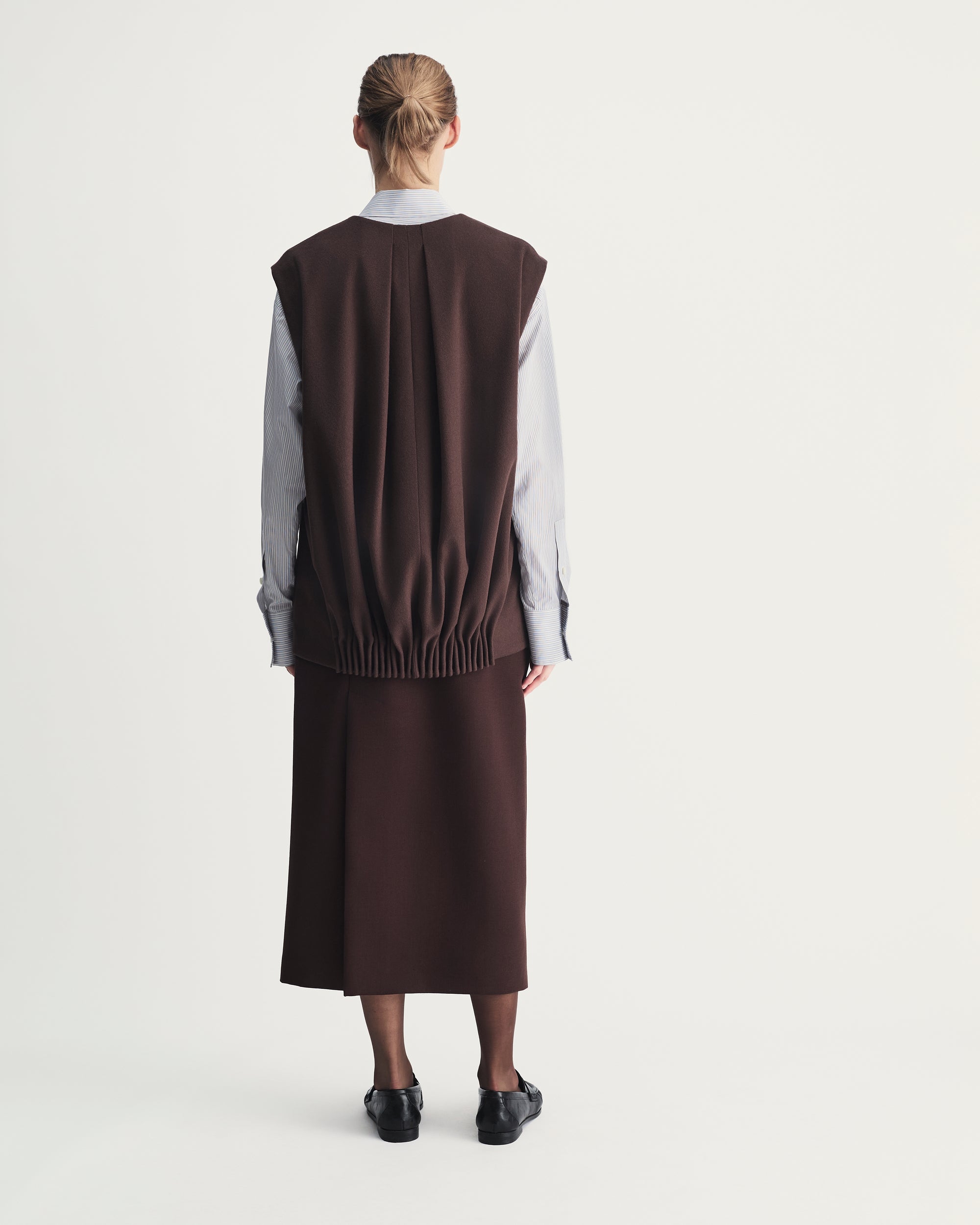 Remi Vest in Brown Virgin Wool