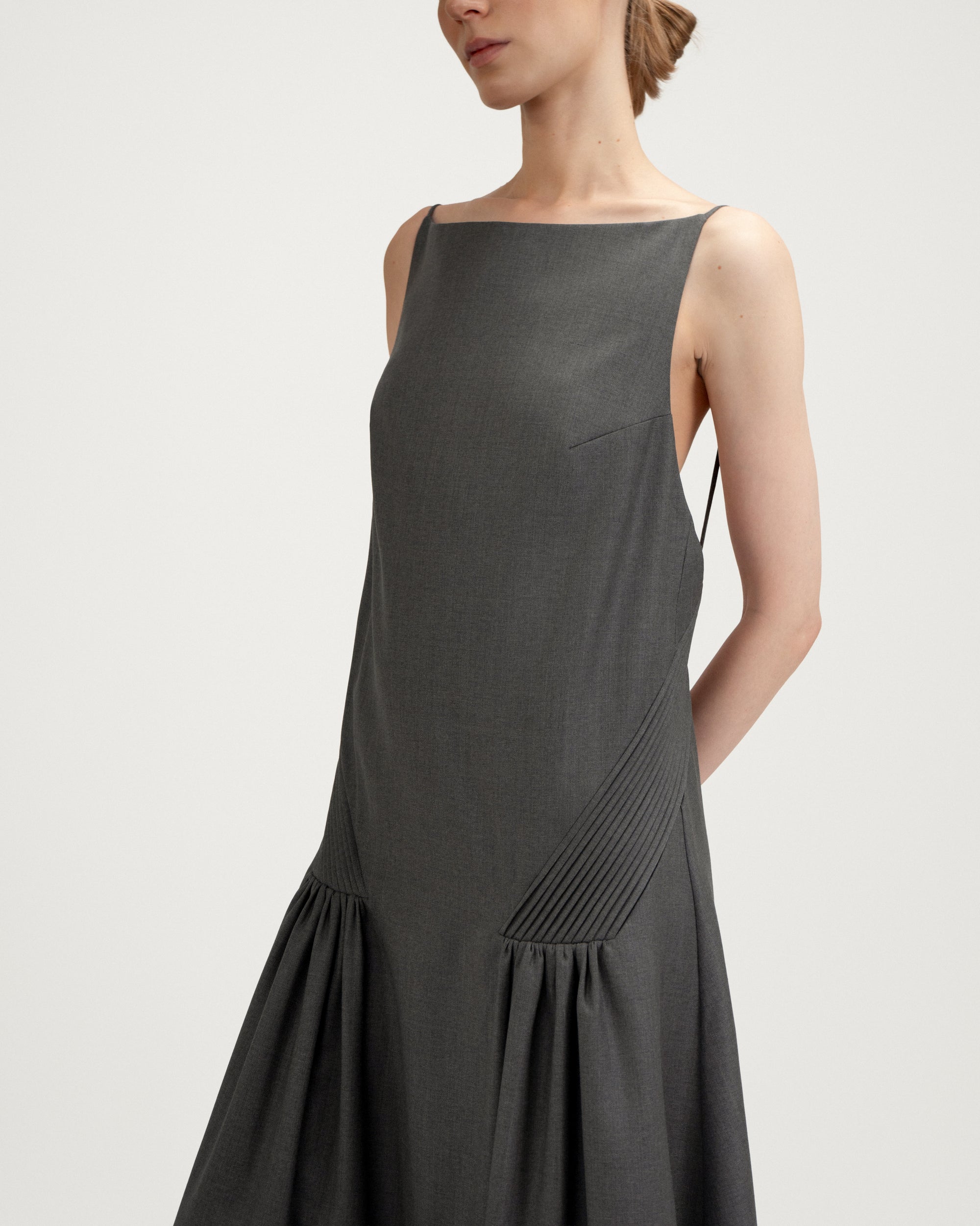 Vera Dress in Grey Wool