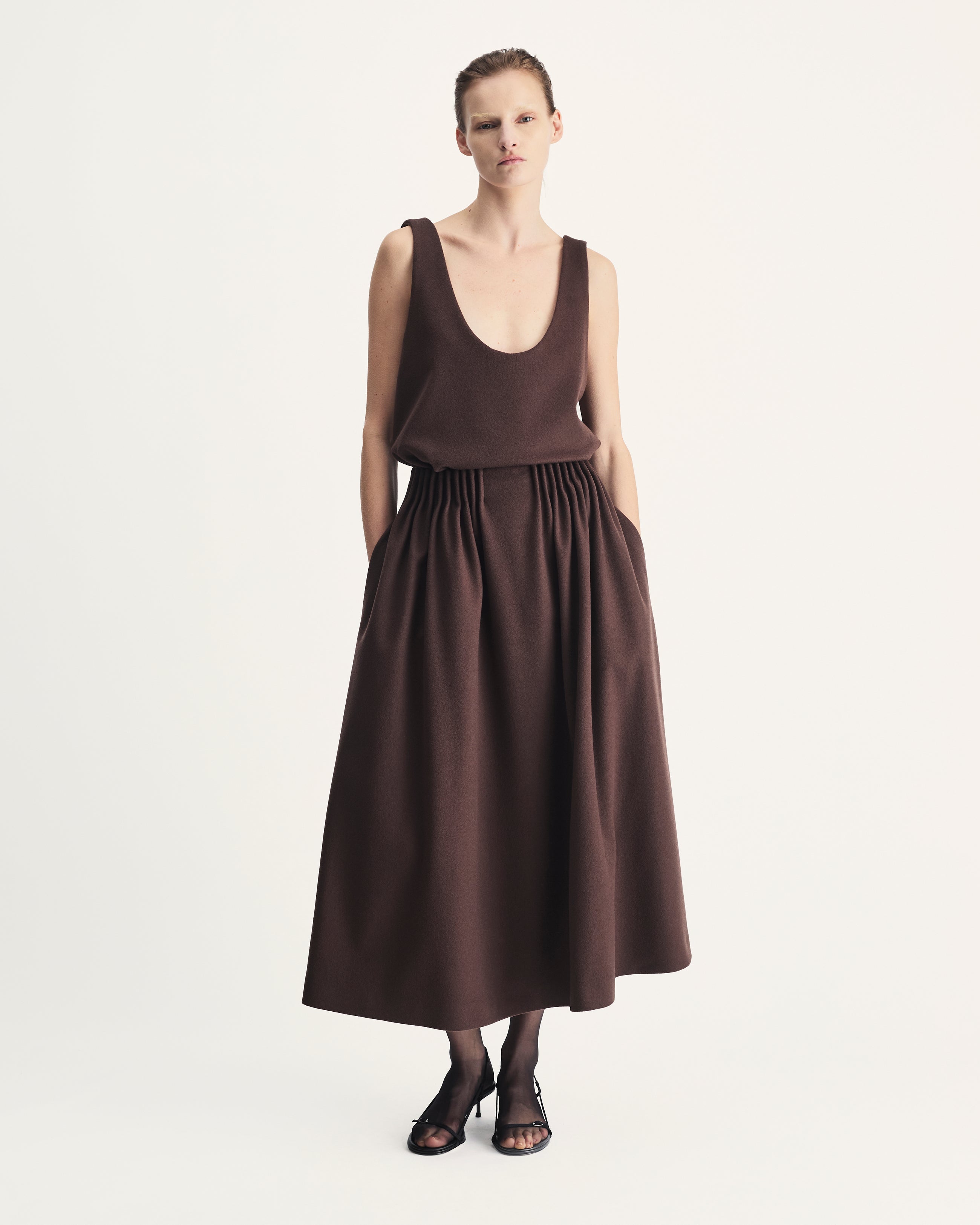 Vivien Skirt in Brown Virgin Wool